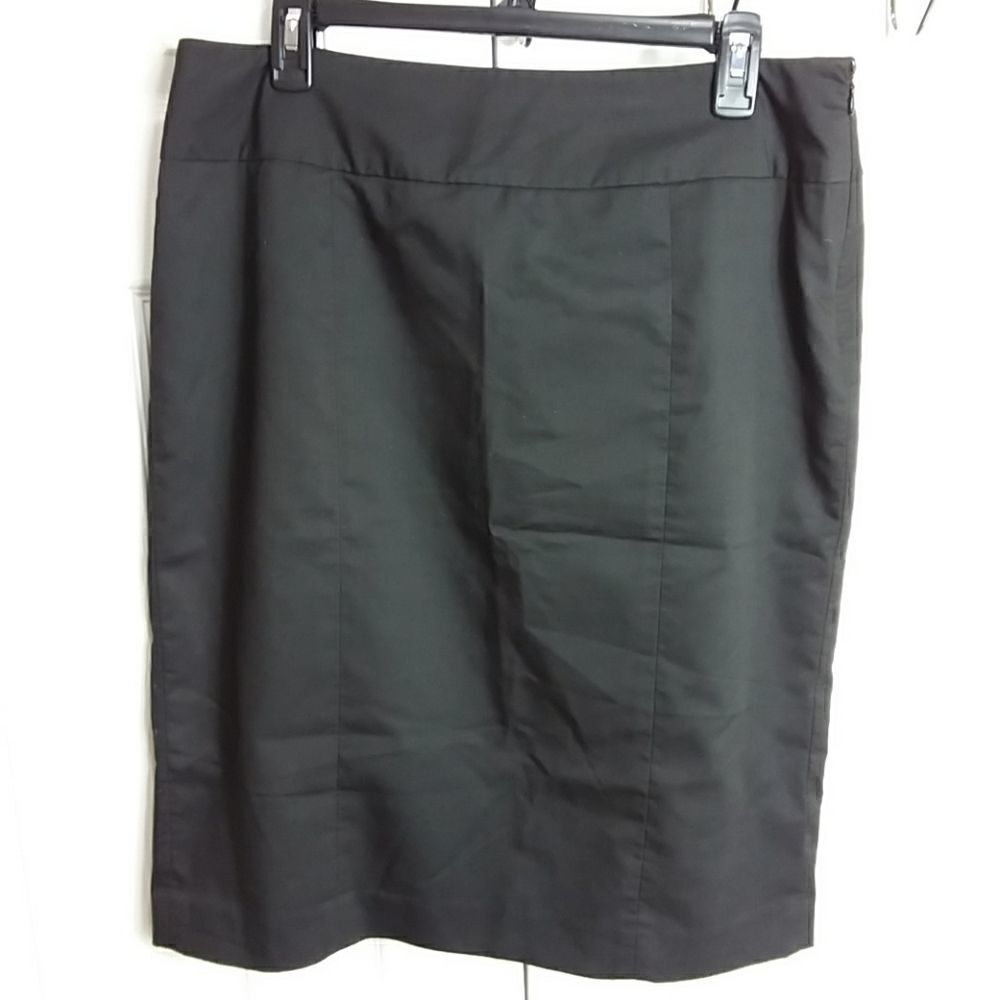 Jones New York Black Skirt Sz 12